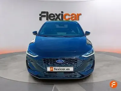 Usado Ford Focus ST-Line 155 CV (114 kW) 2023 Negro Berlina