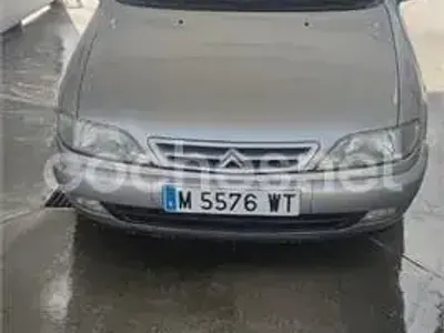 Usado Citroën Xsara Seduction 71 CV (52 kW) 1998 Gris / plata Berlina