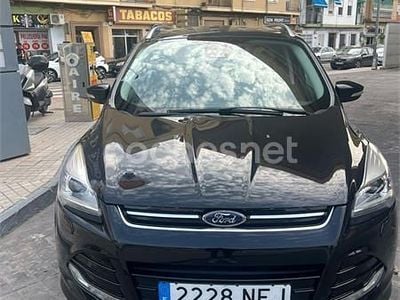 Negro Usado 2015 Ford Kuga Titanium SUV | 12.500 € (Un poco caro)