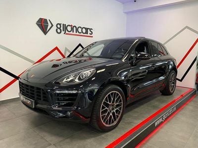 Käytetty Porsche Macan S 258 HP (189 kW) 2015 Musta Katumaasturi