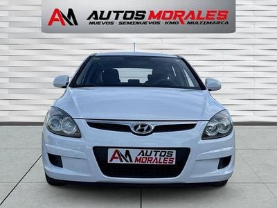 Blanco Usado 2010 Hyundai i30 Comfort Utilitario | 5950 € (Precio justo)