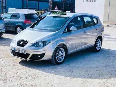 Beige Usado 2010 Seat Altea XL Reference Monovolumen | 5300 € (Un poco caro)