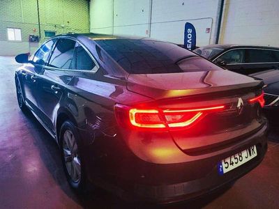 Usado Renault Talisman 160 CV (117 kW) 2017 Beige Familiar