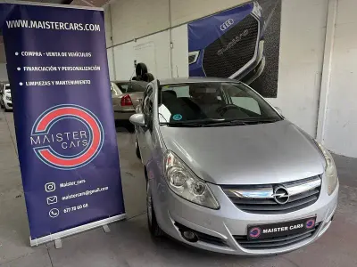 Używany Opel Corsa Sport 90 KM (66 kW) 2008 Szary Hatchback