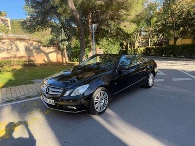 Usado Mercedes E200 184 CV (135 kW) 2010 Negro Descapotable