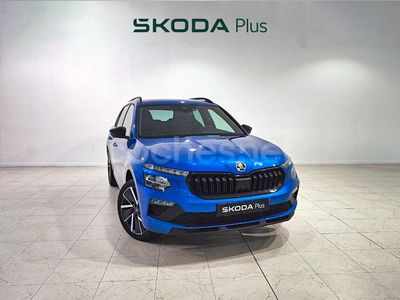 Azul Nuevo 2025 Skoda Kamiq Sport SUV | 26.790 €