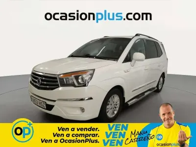 Usado SsangYong Rodius 155 CV (114 kW) 2013 Blanco Monovolumen