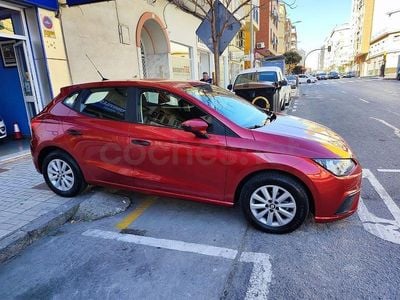 Usado Seat Ibiza Reference 80 CV (58 kW) 2021 Burdeos Utilitario
