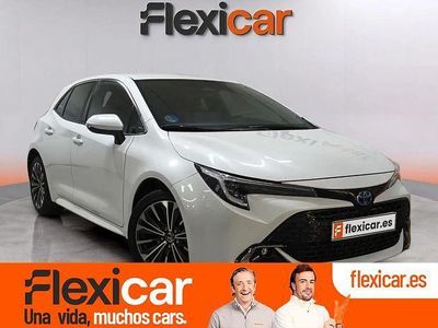 Blanco Usado 2023 Toyota Corolla Active Berlina | 25.690 € (Un poco caro)