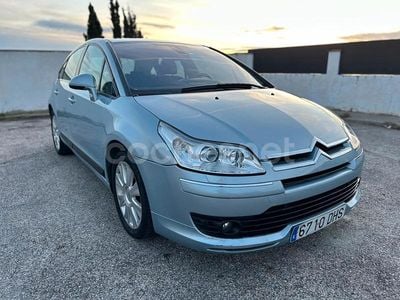 Gris / plata Usado 2005 Citroën C4 Exclusive Berlina | 3640 € (Precio justo)