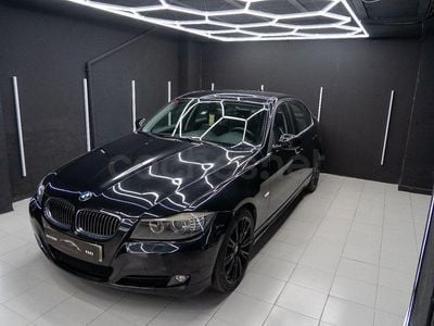 Usado BMW 325 218 HP (160 kW) 2009 Preto Sedan