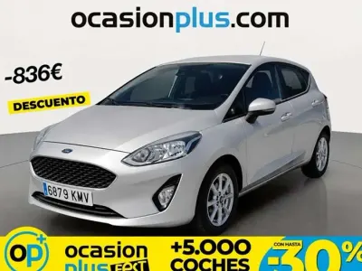 Usado Ford Fiesta Trend+ 86 CV (63 kW) 2018 Plateado Utilitario