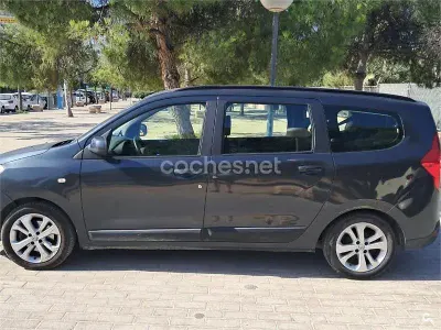 Usado Dacia Lodgy Lauréate 107 CV (78 kW) 2012 Negro Monovolumen