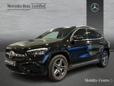 Usado Mercedes GLA250 163 CV (119 kW) 2025 Negro cosmos SUV