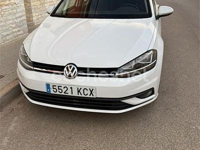 Blanco Usado 2017 VW Golf VII Advance Berlina | 12.000 € (Precio justo)