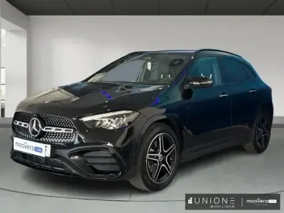 Usado Mercedes GLA200 150 CV (110 kW) 2025 Negro SUV