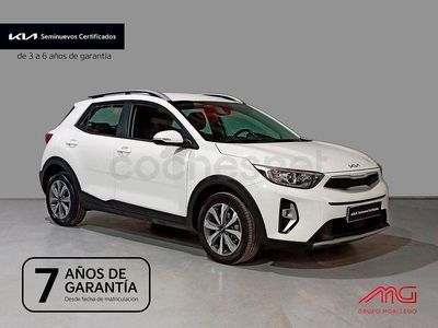Blanco Usado 2024 Kia Stonic SUV | 19.500 € (Precio justo)