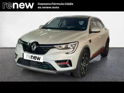 Usado Renault Arkana 145 CV (106 kW) 2022 Blanco SUV