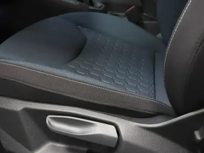 Usado Seat Ibiza Style 80 CV (58 kW) 2026 Gris Utilitario