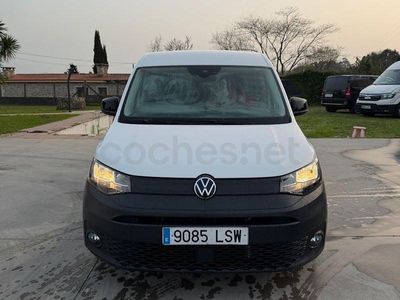 Usado VW Caddy Life 122 CV (89 kW) 2021 Blanco Monovolumen
