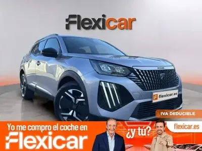 Usado Peugeot 2008 Allure 100 CV (73 kW) 2024 Gris SUV