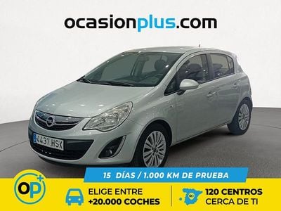 Usado Opel Corsa Selective 101 CV (74 kW) 2013 Gris plata Utilitario