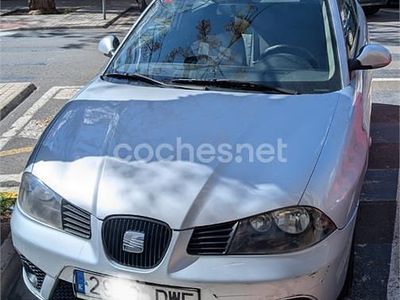 Usado Seat Ibiza Stylance 75 CV (55 kW) 2006 Gris / plata Utilitario