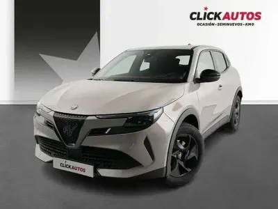 Usado Alfa Romeo GT Junior 136 CV (100 kW) 2025 Beige SUV
