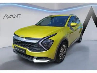 Usado Kia Sportage 150 CV (110 kW) 2022 Amarillo SUV