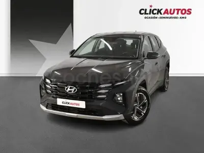 Usado Hyundai Tucson 215 CV (158 kW) 2025 Gris / plata SUV