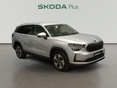 Usado Skoda Kodiaq Selection 150 CV (110 kW) 2025 Gris plata SUV