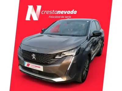 Usado Peugeot 3008 Allure 130 CV (95 kW) 2024 Gris / plata SUV