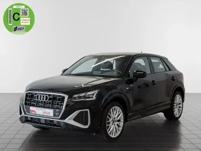 Usado Audi Q2 Ambiente 150 CV (110 kW) 2024 Negro SUV