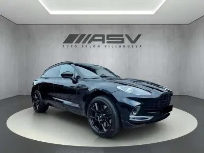 Usado Aston Martin DBX 551 CV (405 kW) 2022 Negro SUV