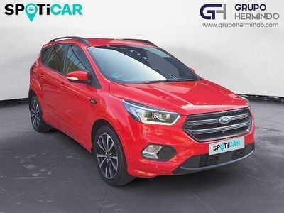 Usado Ford Kuga ST-Line 120 CV (88 kW) 2018 Rojo SUV
