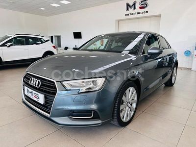 Gris / plata Usado 2018 Audi A3 Design Berlina | 14.999 € (Precio justo)