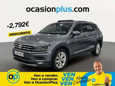Usado VW Tiguan Sportline 190 CV (139 kW) 2018 Gris SUV