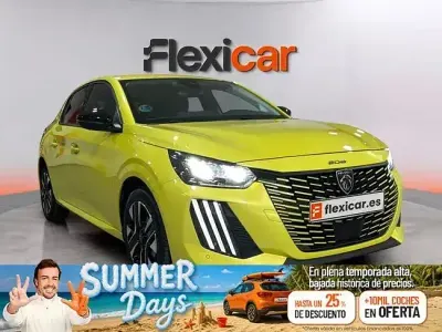 Usado Peugeot 208 Allure 110 CV (80 kW) 2025 Verde Utilitario