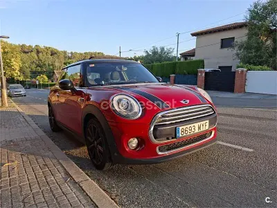 Usado Mini Cooper 122 CV (89 kW) 2015 Rojo Utilitario