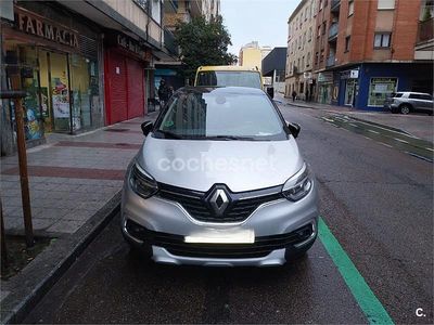 Usado Renault Captur Zen 150 CV (110 kW) 2019 Gris / plata SUV