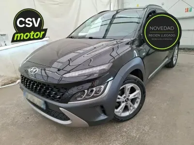 Usado Hyundai Kona 136 CV (100 kW) 2022 Negro SUV