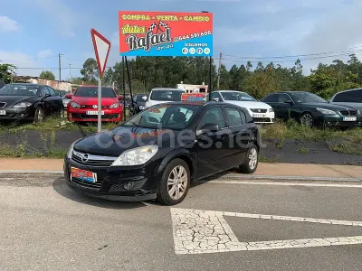 Usado Opel Astra Sport 110 CV (80 kW) 2009 Negro Berlina