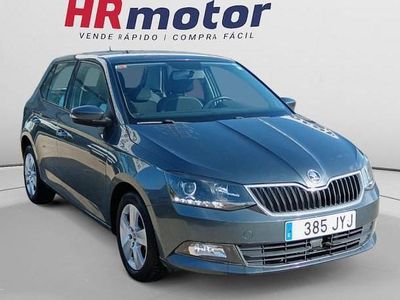 Usado 2017 Skoda Fabia Ambition | 9240 € (Buen precio)