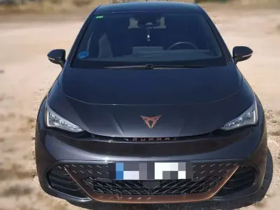 Usado Cupra Born 150 kW (204 CV) 2022 Negro Utilitario