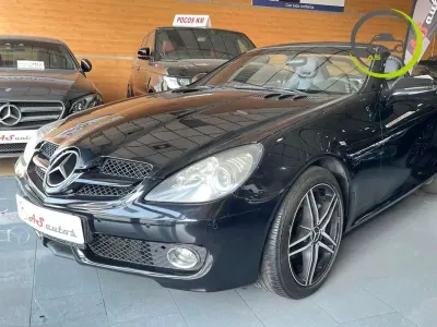 Usado Mercedes SLK200 184 CV (135 kW) 2009 Negro Descapotable