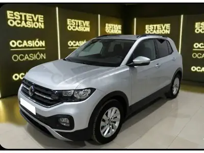 Usado VW T-Cross Advance 95 CV (69 kW) 2023 Gris / plata SUV