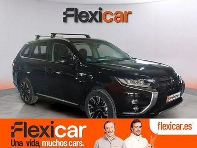 Usado Mitsubishi Outlander P-HEV 203 CV (149 kW) 2018 Negro