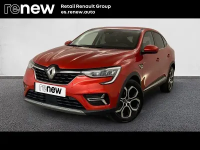 Usado Renault Arkana Techno 140 CV (102 kW) 2023 Rojo SUV
