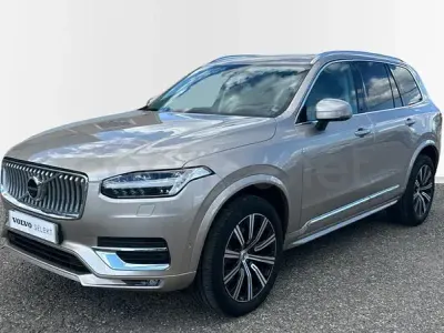 Usado Volvo XC90 Ultimate 235 CV (172 kW) 2023 Amarillo SUV