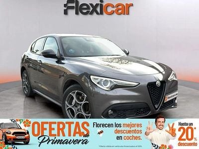 Usado Alfa Romeo Stelvio Sprint 160 CV (117 kW) 2022 Gris SUV